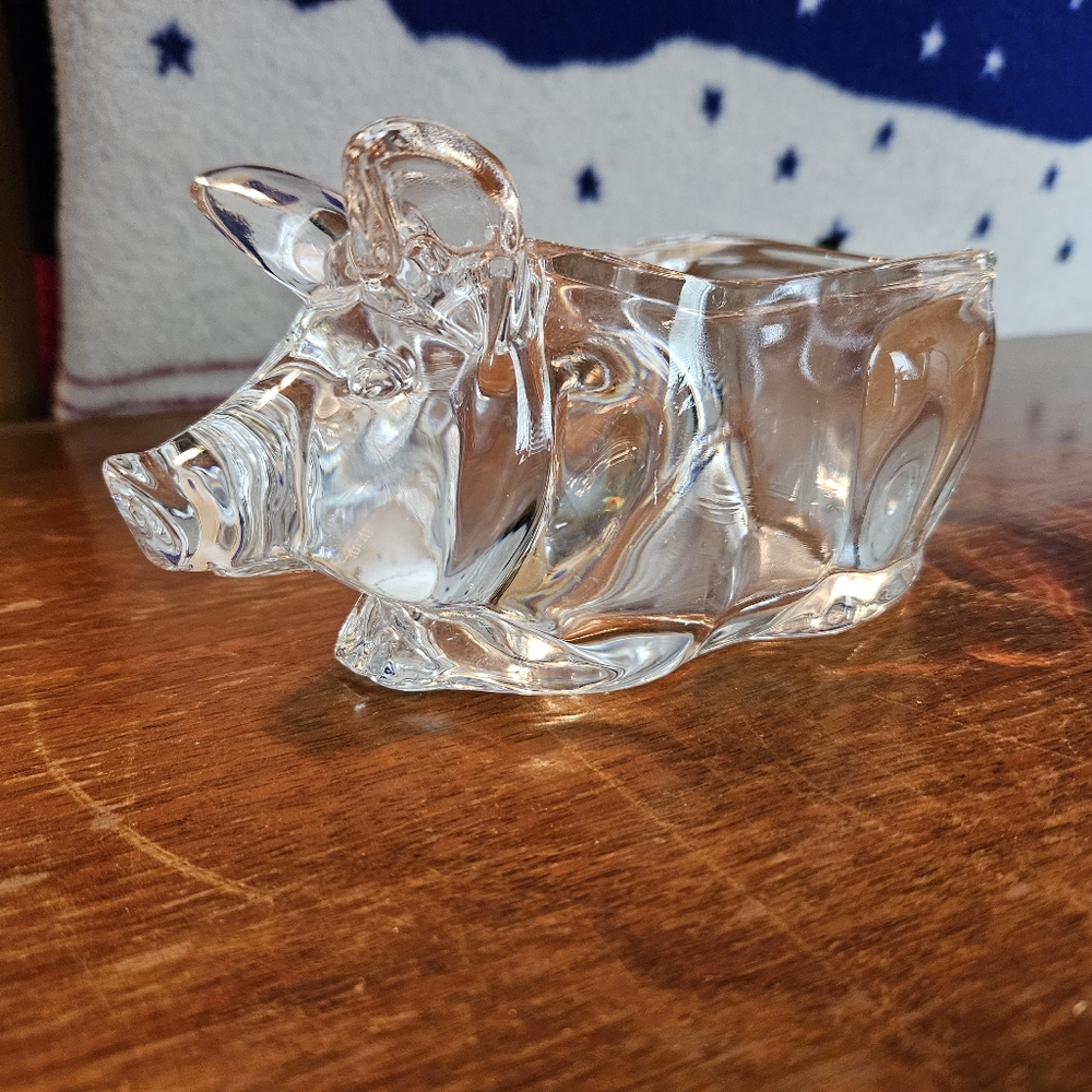 Clear Glass Pig Figurine